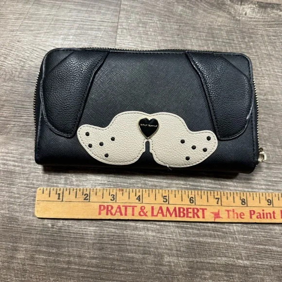 Betsey Johnson Dog Face Wallet - Picture 4 of 8